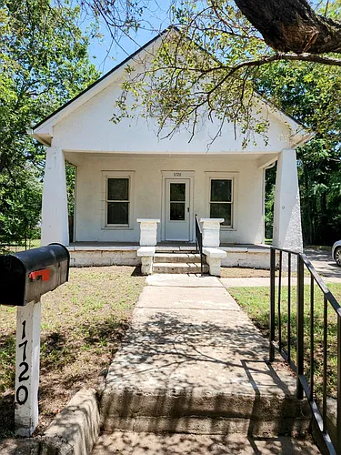 1720 S Gold St Photo 1