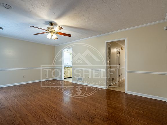4th image of 2928 Governors Ct #1
