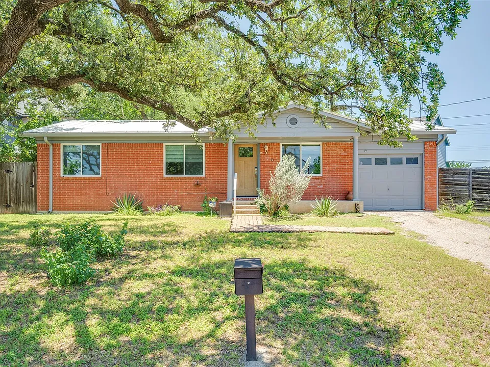 1707 Overhill Dr