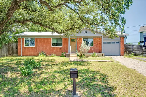 1707 Overhill Dr Photo 1