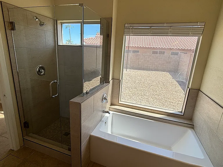 12721 W Palm Ln — Photo 13