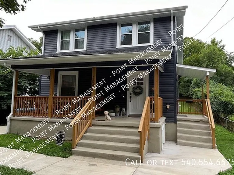 2047 Denniston Ave SW — Photo 1