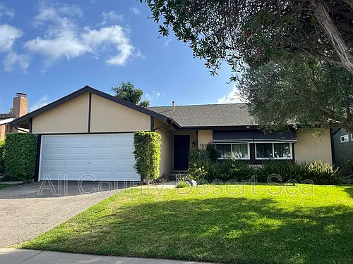 5832 Nordina Dr Photo 1