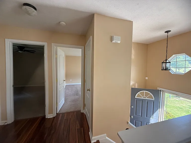 108 Judd Ct — Photo 17