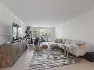 1121 Crandon Blvd APT D206, Key Biscayne, FL 33149