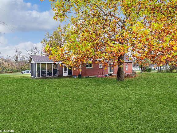5th image of 20301 Keeler Ave
