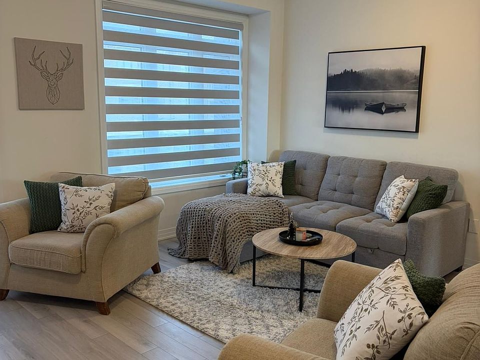 1st image of 585 Colborne St W #205