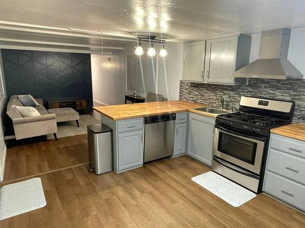 3462 Locust St SPACE 43