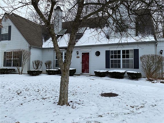 2nd image of 2829 S Tinkers Ln
