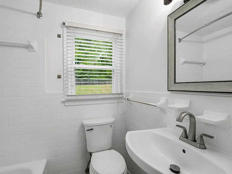 528 River Oak Dr — Photo 18