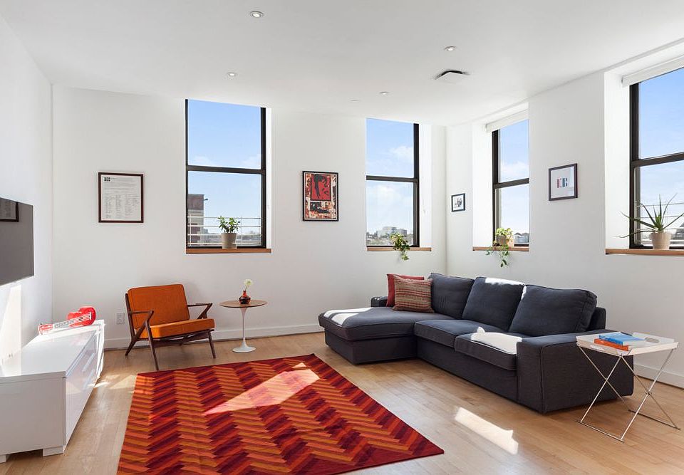 1st image of 173 Smith St #5H