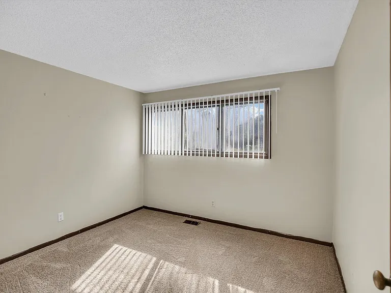 213 Keystone Dr #12 — Photo 15