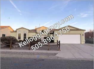 6925 Glen Hills Dr NE, Rio Rancho, NM 87144