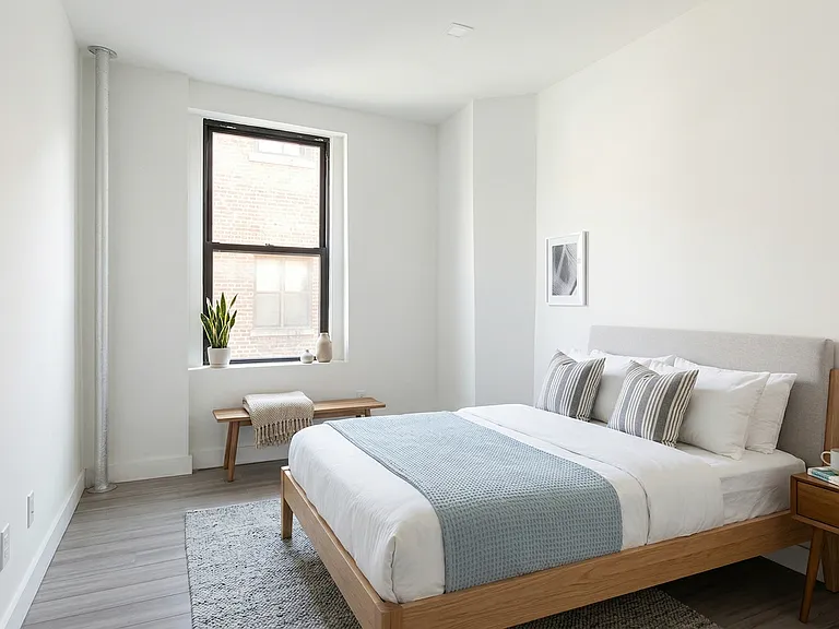 1922 3rd Ave #3 — Photo 3