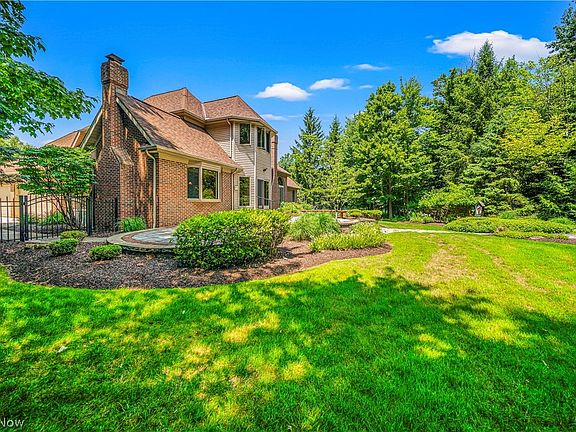 4th image of 2929 Gatsby Ln