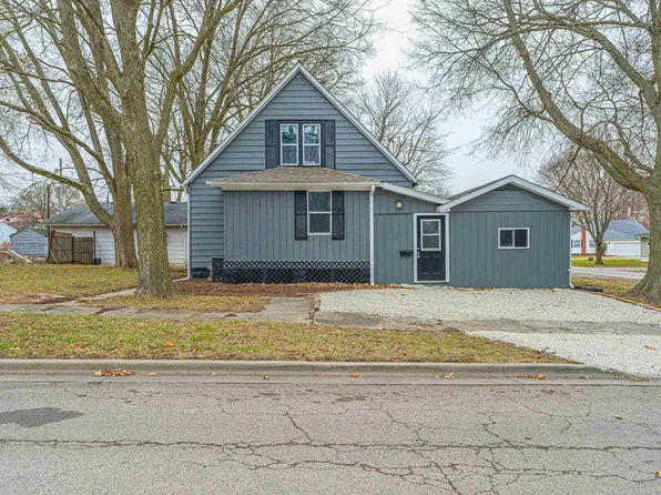 305 S State St, Lincoln, IL 62656