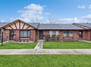 1S271 Dillon Ln, Villa Park, IL 60181