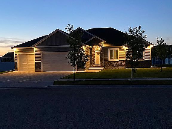2nd image of 3893 E Hazelwood Way