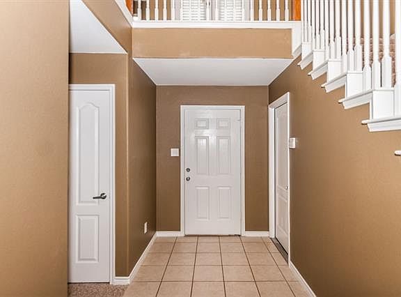3rd image of 1151 Spanish Moss Dr