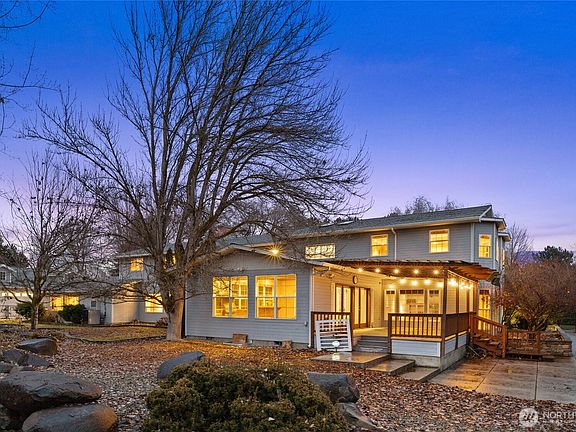 2nd image of 709 S Matthews Road