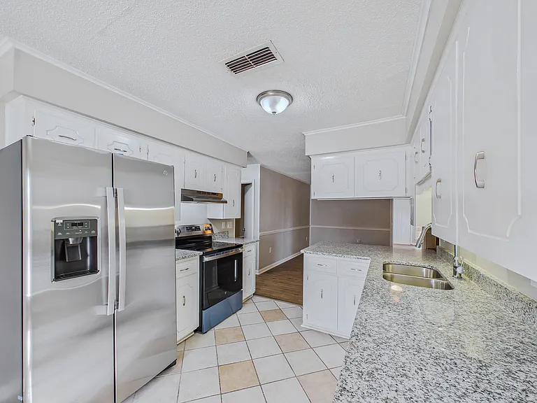 8708 Patricia Lynn Ln-21_04072026