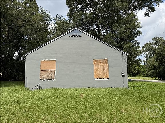 2nd image of 127 Elm Circle