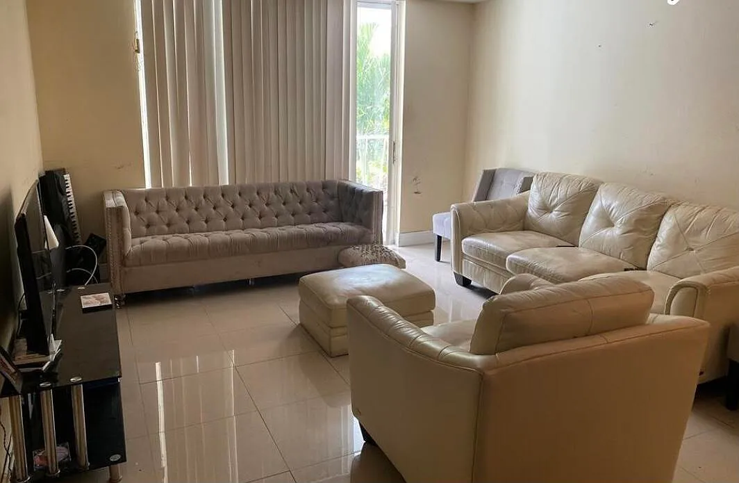 Montecarlo Condo — Photo 2