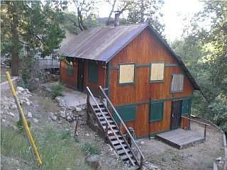 1st image of 692 Cedar Ln