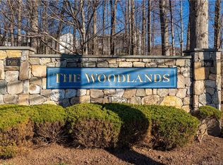 121 Barkledge Dr UNIT 121, Newington, CT 06111