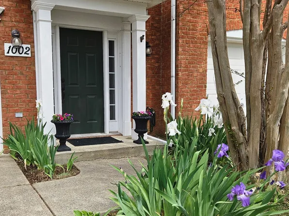 7252 Highway 70 S APT 1002, Nashville, TN 37221