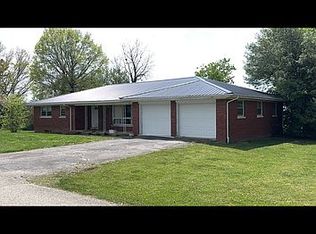 93 Malibu Dr, Owingsville, KY 40360