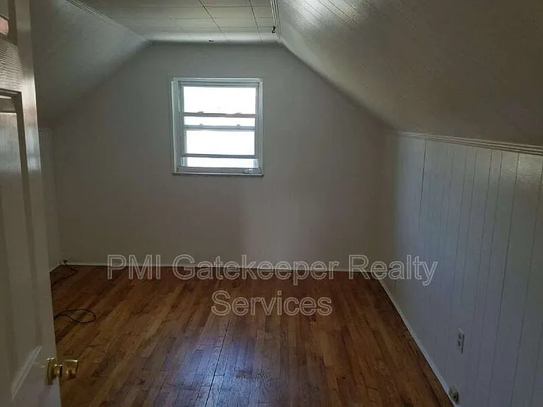 9128 Orangewood Dr — Photo 13