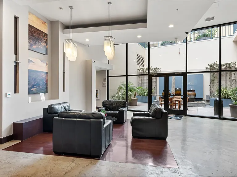 530 K St #409 — Photo 24