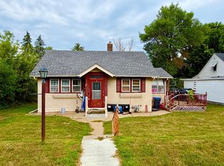 514 State St E, Cannon Falls, MN 55009