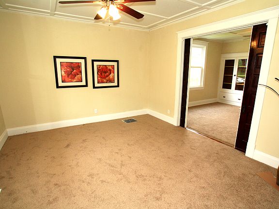 2nd image of 515 Patton Ave