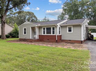 206 N Cleo Ave, Salisbury, NC 28146