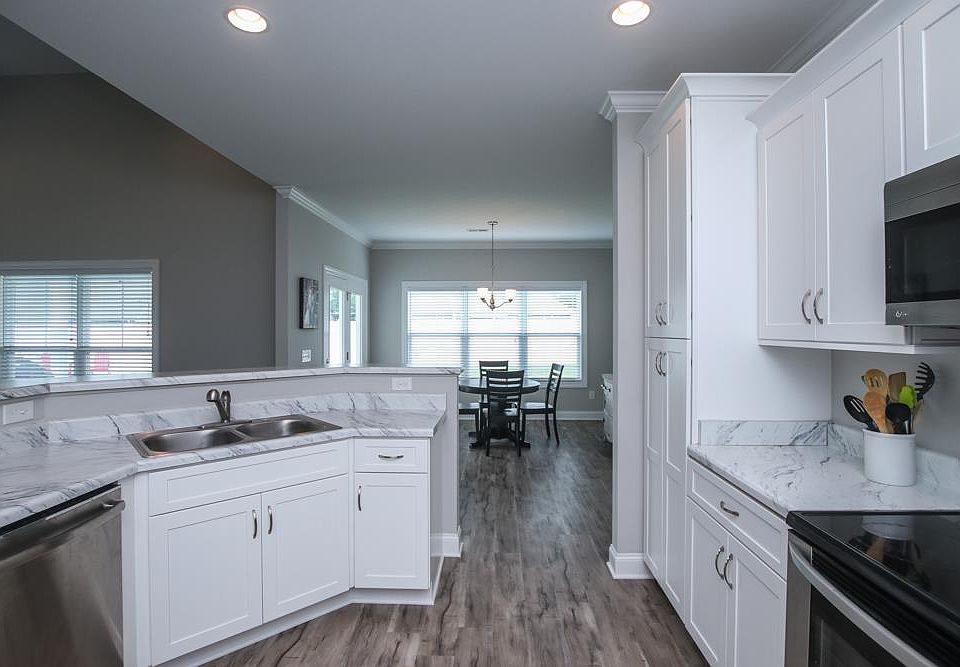 631 Laurel Ln Murfreesboro TN | Zillow