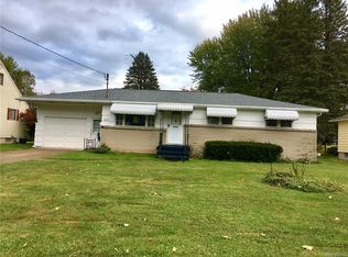 1593 Meadow Dr, Alden, NY 14004