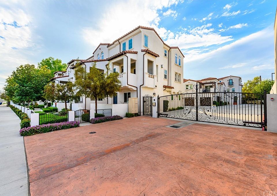 1st image of 7003 Passons Blvd