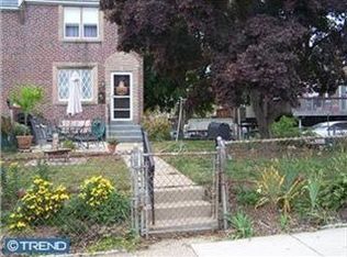 1034 Windsor Rd, Collingdale, PA 19023