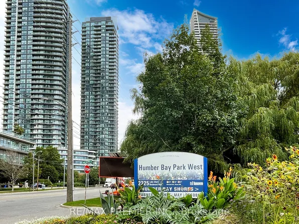 2200 Lake Shore Blvd W #4605, Toronto, ON M8V 1A4