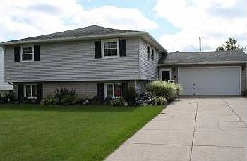 1st image of 129 Brookdale Dr