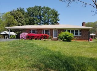 3515 Williston Rd, Walkertown, NC 27051