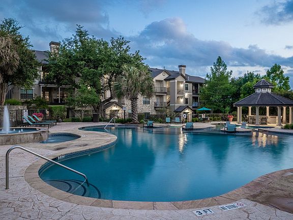 3rd image of 12820 N Lamar Blvd #936