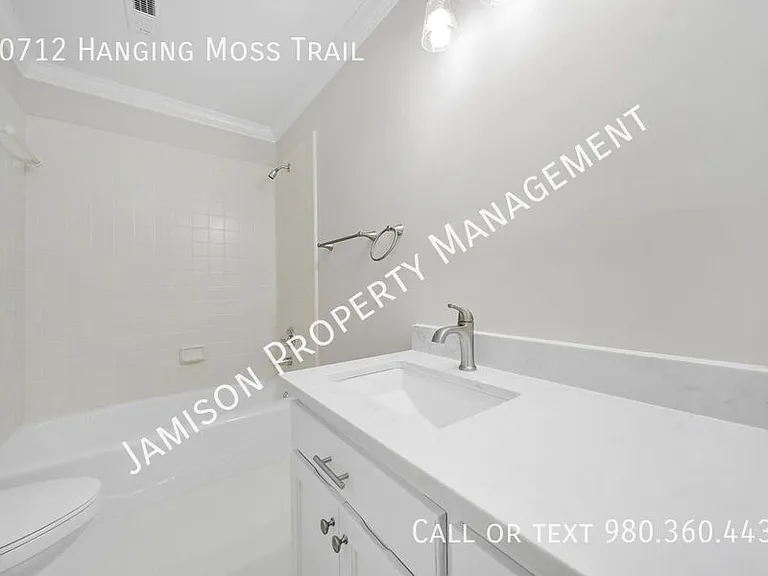 10712 Hanging Moss Trl — Photo 25