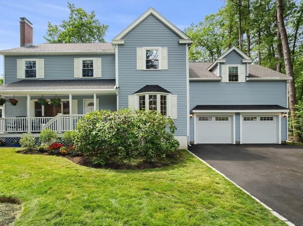 414 Park St, North Reading, MA 01864