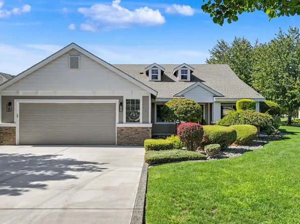 1 Dahlia Ct, Pasco, WA 99301