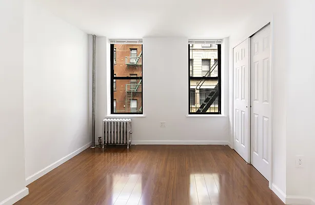 Rented by Compass | media 14