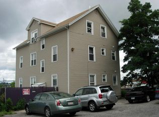 1255 N Main St, Providence, RI 02904
