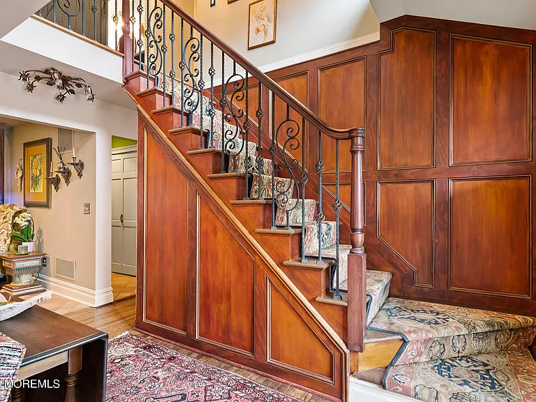 71 Oak Pl — Photo 4
